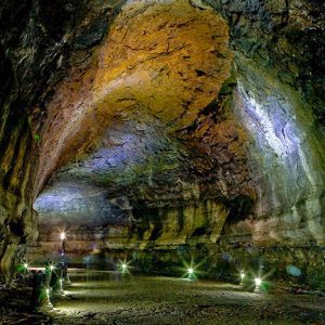 jeju large cave